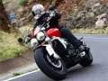 Logħba Triumph Rocket 3 onlajn