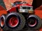 Logħba Pussilli ta Monster Trucks Mbazi onlajn