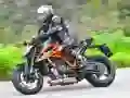 Logħba KTM Super Duke R onlajn Logħba KTM Super Duke R onlajn