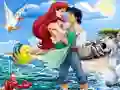 Logħba Puzzle tal-Prinċepessa Ariel il-Mermaid onlajn