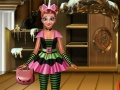 Logħba Annie Halloween Party onlajn